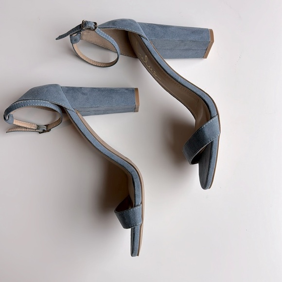Lulus blue suede heel sandals - Picture 5 of 7